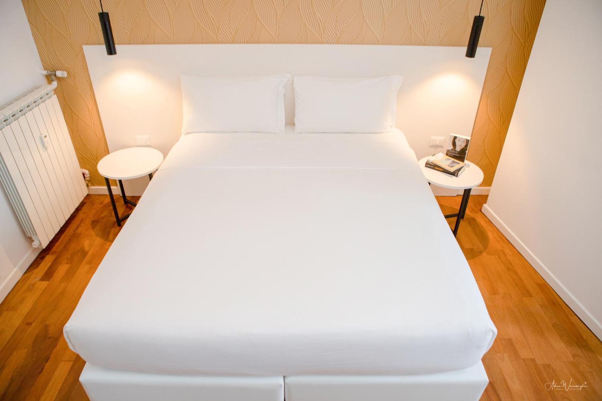 Magikrooms Topaz โรม ภายนอก รูปภาพ