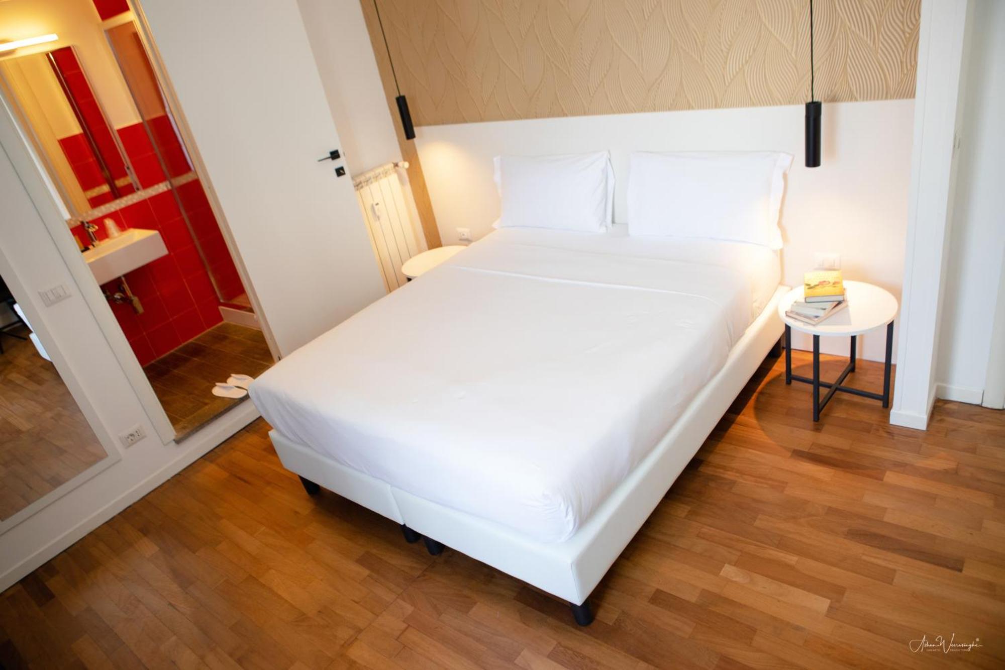Magikrooms Topaz โรม ภายนอก รูปภาพ